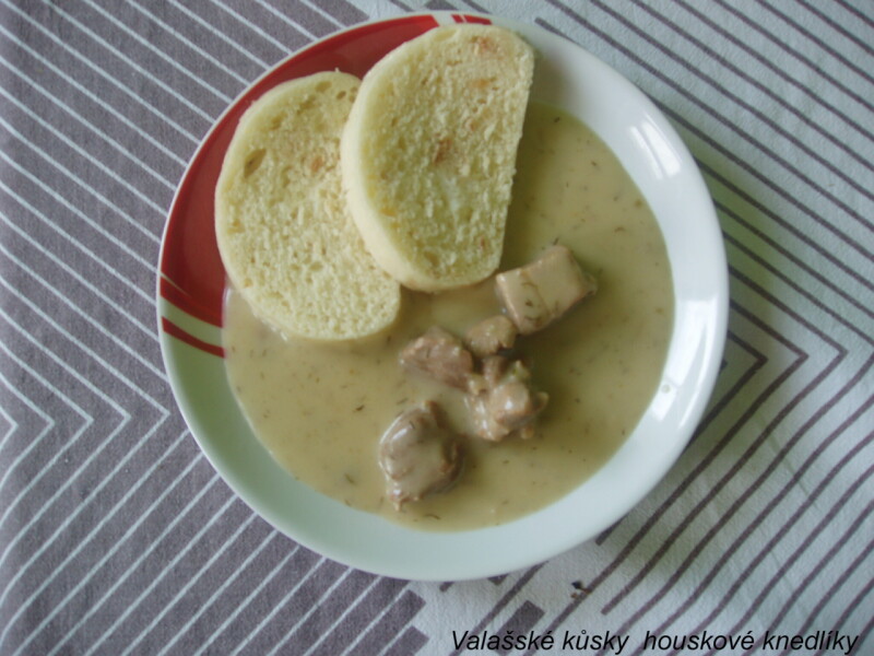 Valašské kůsky  houskové knedlíky